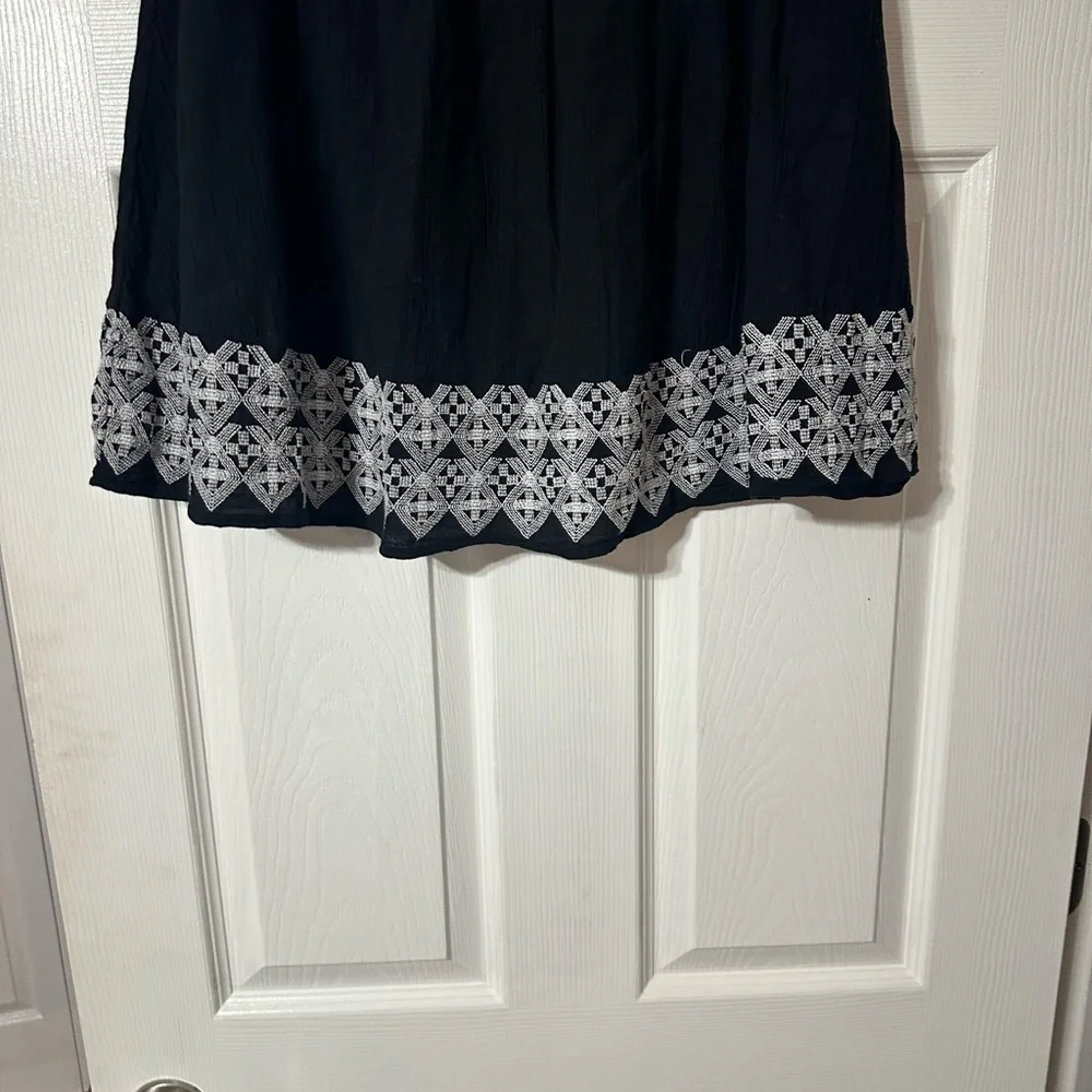 NWT Old Navy Black Skater Mini Skirt with Pleated Embellishments - Picture 8 of 13